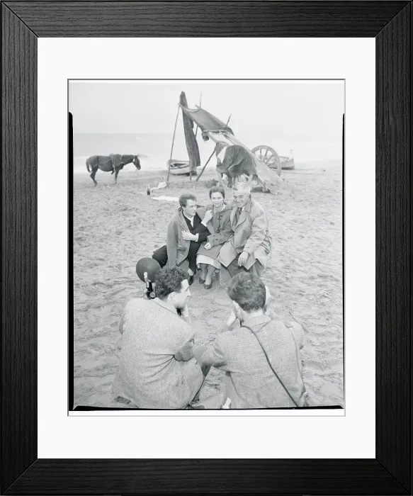 Framed Print : Vittorio De Sica and Friends Framed Print : Vittorio De Sica and Friends
