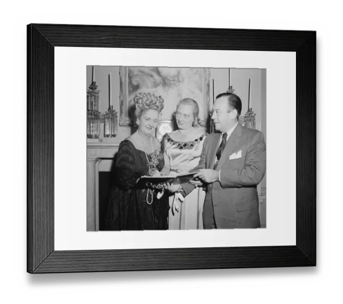 Framed Print : Felisa Rincon De Gautier Being Welcomed at Gracie Mansion Framed Print : Felisa Rincon De Gautier Being Welcomed at Gracie Mansion