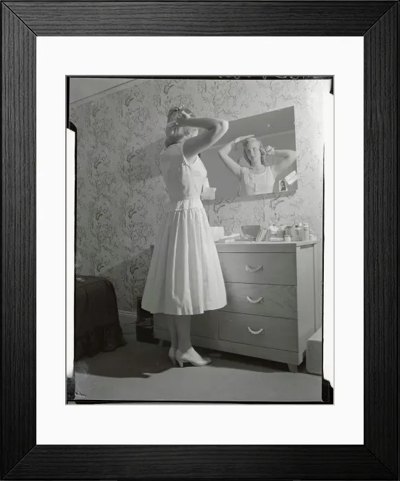 Framed Print : Woman Brushing her Hair Before Mirror Framed Print : Woman Brushing her Hair Before Mirror