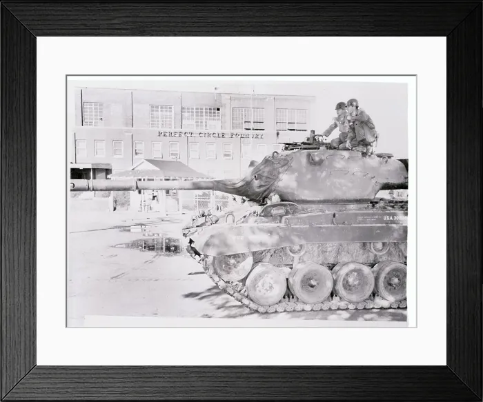 Framed Print : Troops Positioning a Tank Framed Print : Troops Positioning a Tank