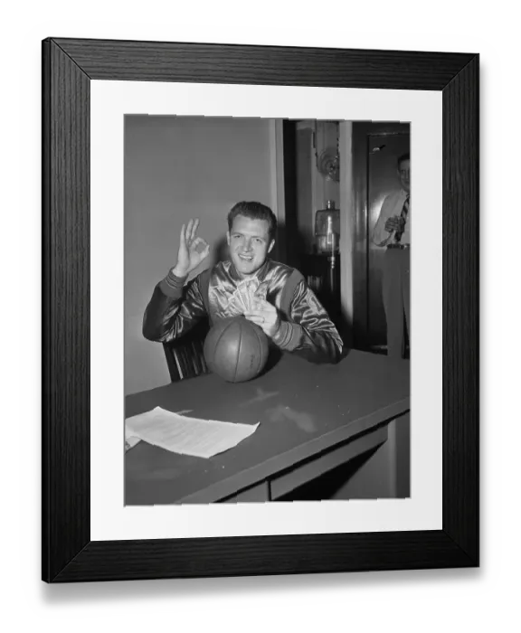 Framed Print : Tom Gola Flashing the Okay Sign Framed Print : Tom Gola Flashing the Okay Sign