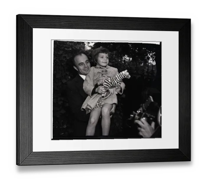 Framed Print : Prince Ali Khan W / Daughter Yasmin Framed Print : Prince Ali Khan W / Daughter Yasmin