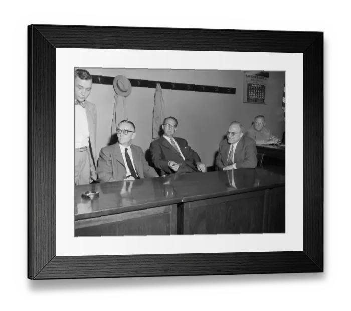 Framed Print : Union Leaders in Meeting Framed Print : Union Leaders in Meeting