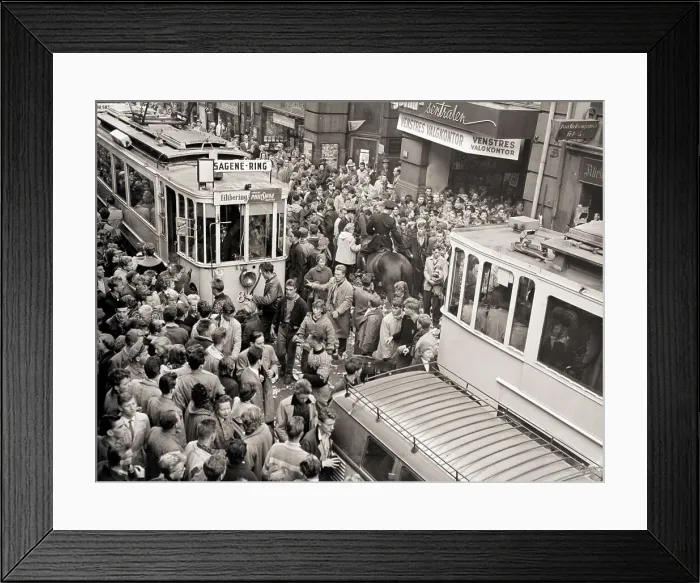 Framed Print : Crowds Gather for Louis Armstrong Show Framed Print : Crowds Gather for Louis Armstrong Show