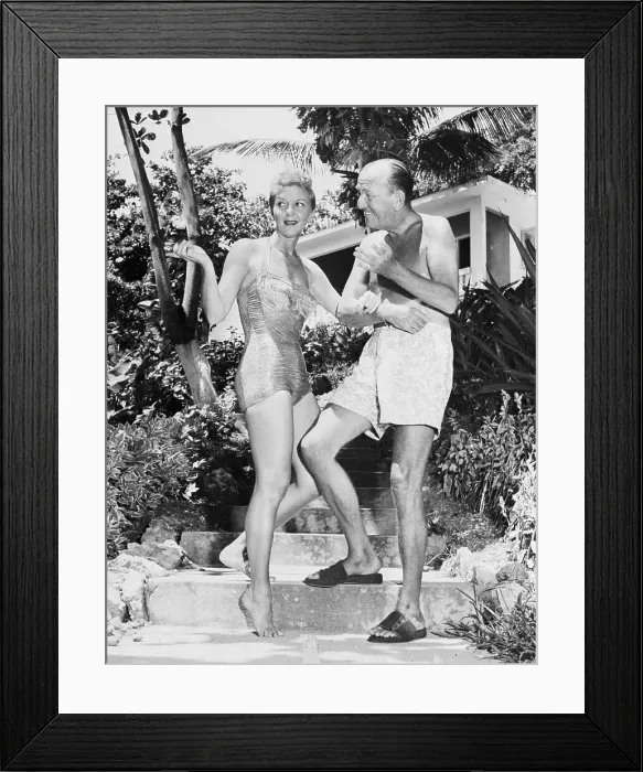 Framed Print : Noel Coward, Mary Martin Singin;Bathing Framed Print : Noel Coward, Mary Martin Singin;Bathing