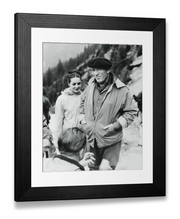 Framed Print : Spencer Tracy and Anna Kashfi