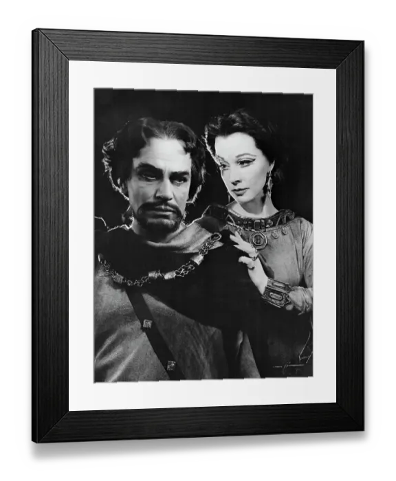 Framed Print : Vivien Leigh and Laurence Olivier in Macbeth Framed Print : Vivien Leigh and Laurence Olivier in Macbeth