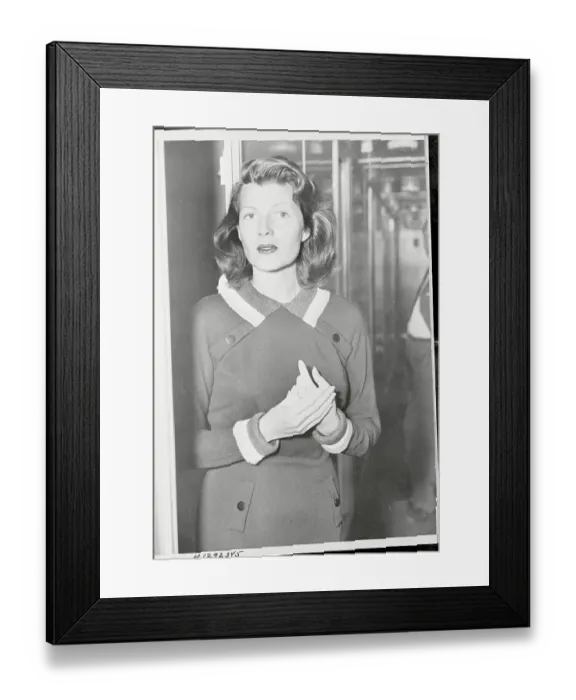 Framed Print : Portrait of Rita Hayworth Framed Print : Portrait of Rita Hayworth