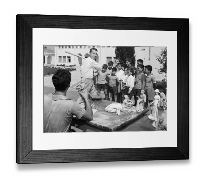 Framed Print : Joe Dimaggio Posing for Sculptor Framed Print : Joe Dimaggio Posing for Sculptor
