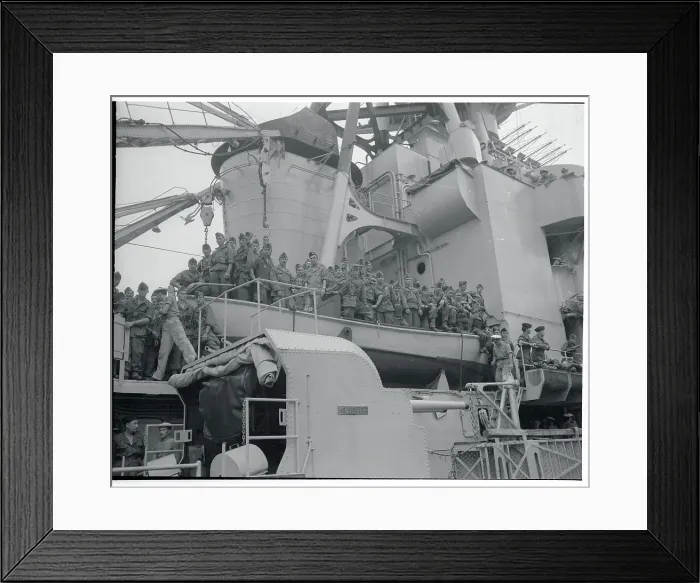 Framed Print : Troops Arriving in Casablanca Framed Print : Troops Arriving in Casablanca