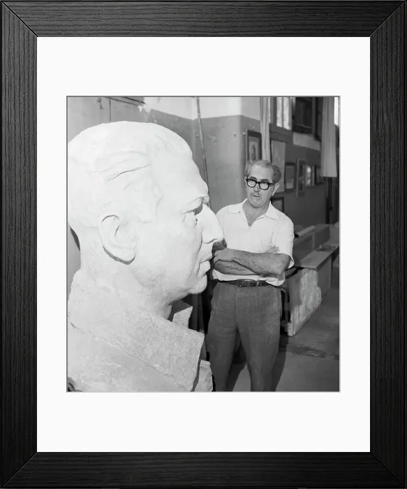 Framed Print : Leone Tomassi Working on Sculpture Framed Print : Leone Tomassi Working on Sculpture