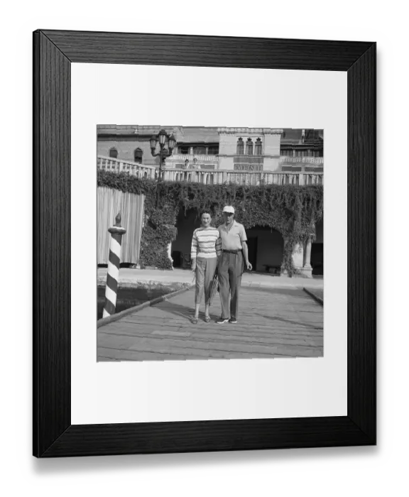 Framed Print : Windsor Royal Couple Strolling Together Framed Print : Windsor Royal Couple Strolling Together