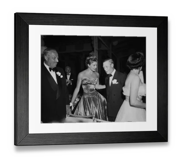 Framed Print : The Duke of Windsor with Esther Williams Framed Print : The Duke of Windsor with Esther Williams