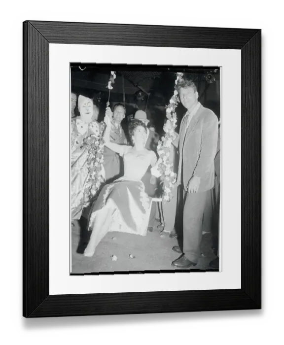 Framed Print : Burt Lancaster and Gina Lollobrigida Relaxing with Crowd Framed Print : Burt Lancaster and Gina Lollobrigida Relaxing with Crowd