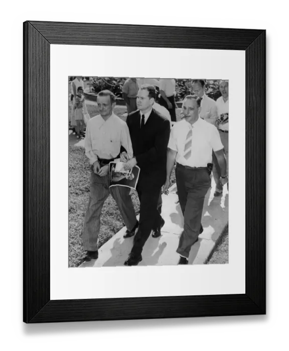 Framed Print : Dr Samuel Sheppard Entering Penitentiary Framed Print : Dr Samuel Sheppard Entering Penitentiary