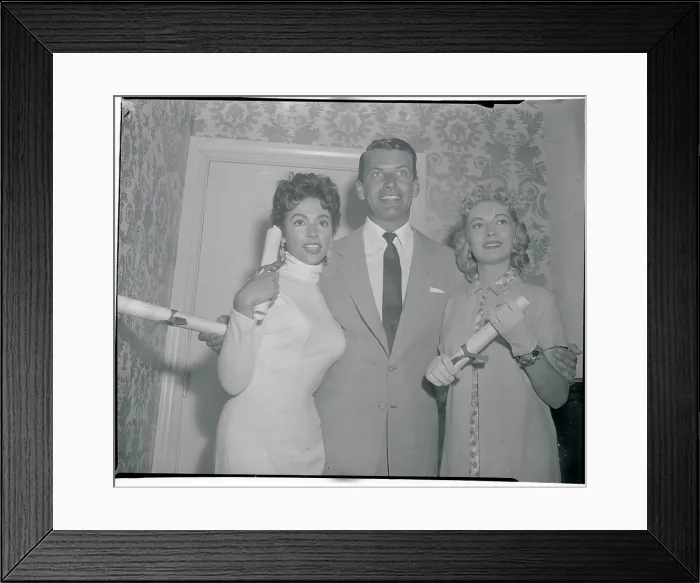 Framed Print : Actor Richard Egan Posing with Female Peers