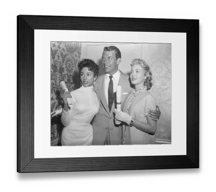 Framed Print : Actor Richard Egan Posing with Female Peers Framed Print : Actor Richard Egan Posing with Female Peers