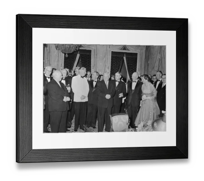 Framed Print : Political Leaders at Dinner During Summit Talks Framed Print : Political Leaders at Dinner During Summit Talks