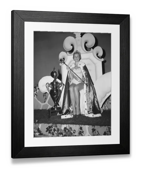 Framed Print : Hellevi Rombin Framed Print : Hellevi Rombin