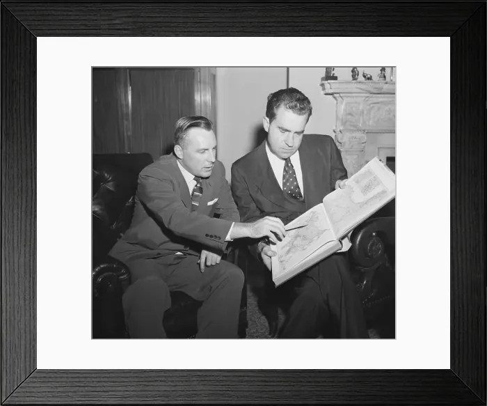 Framed Print : Patrick Hillings Reviewing an Atlas with Richard Nixon Framed Print : Patrick Hillings Reviewing an Atlas with Richard Nixon