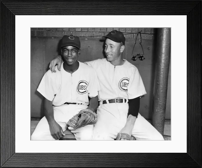 Framed Print : Ernie Banks and Sam Jones Sitting in Dugout Framed Print : Ernie Banks and Sam Jones Sitting in Dugout