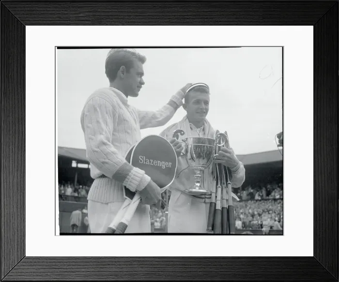 Framed Print : Kurt Nielsen Placing Trophy Lid on Tony Trabert's Head Framed Print : Kurt Nielsen Placing Trophy Lid on Tony Trabert's Head