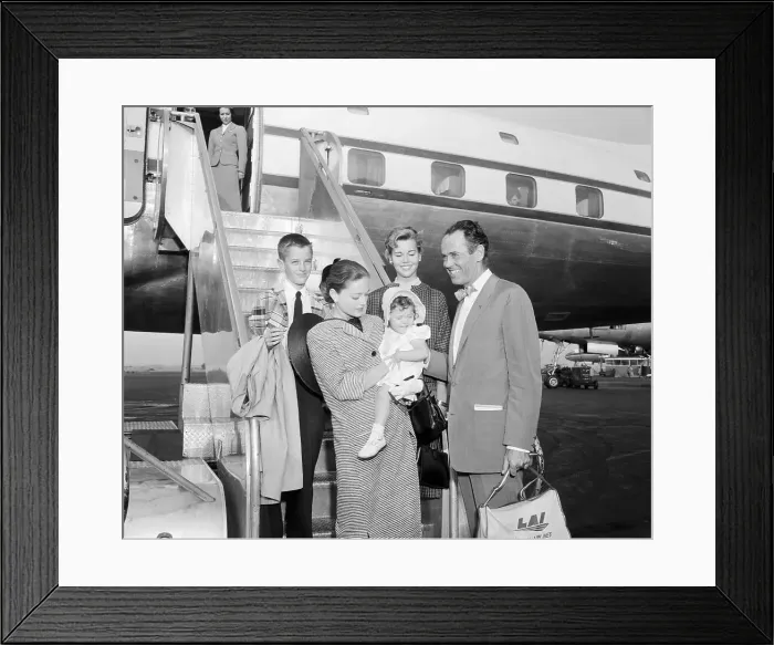 Framed Print : Henry Fonda with Family Framed Print : Henry Fonda with Family