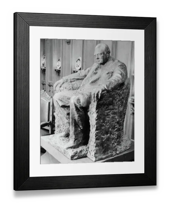 Framed Print : Bronze Statue of Sir Winston Churchill Framed Print : Bronze Statue of Sir Winston Churchill