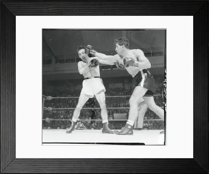 Framed Print : Carmen Basilio, Tony DeMarco