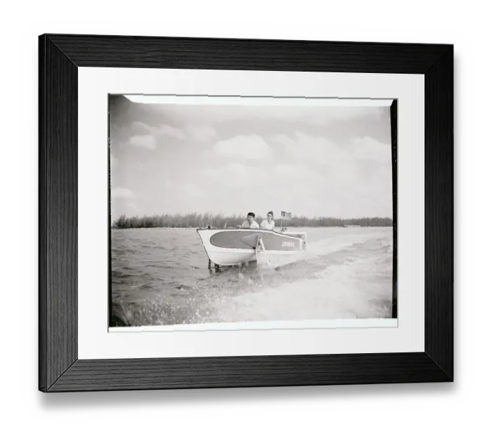 Framed Print : Superfoil on a Test Run Framed Print : Superfoil on a Test Run