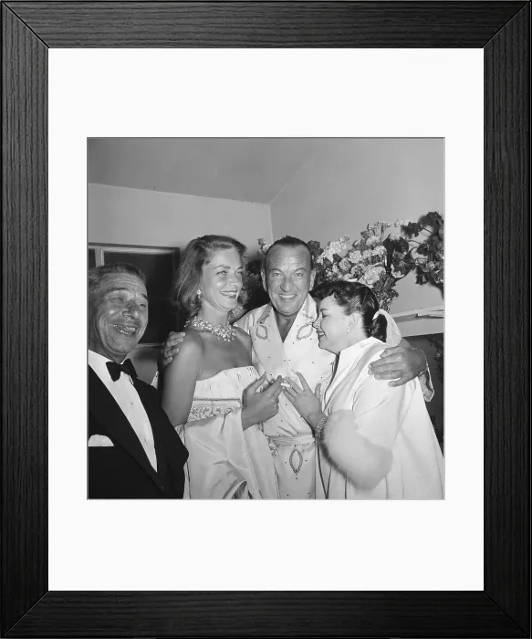 Framed Print : Noel Coward Posing with Judy Garland and Lauren Bacall Framed Print : Noel Coward Posing with Judy Garland and Lauren Bacall
