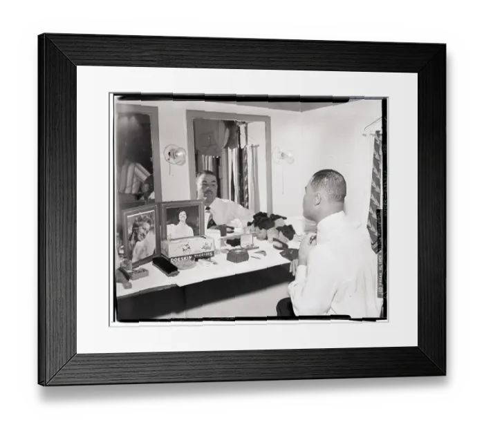 Framed Print : Joe Louis Adjusts His Tie Framed Print : Joe Louis Adjusts His Tie
