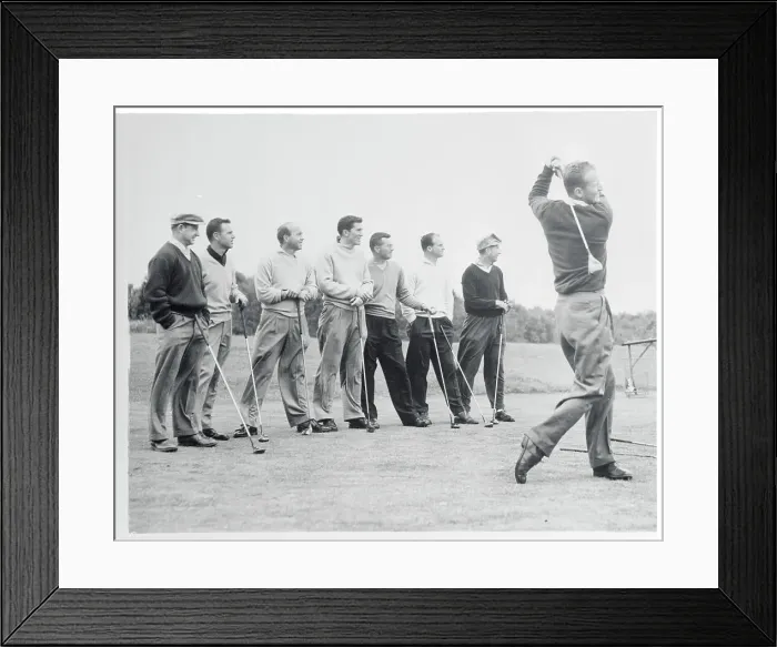 Framed Print : Golfers on the Green Framed Print : Golfers on the Green