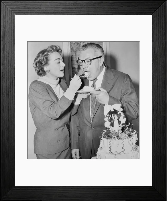 Framed Print : Joan Crawford Feeding Cake to Alfred Steele Framed Print : Joan Crawford Feeding Cake to Alfred Steele