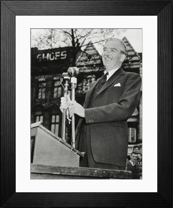 Framed Print : Anthony Eden Addressing Nottingham Crowd Framed Print : Anthony Eden Addressing Nottingham Crowd