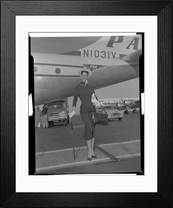 Framed Print : Portrait of Dorothy Dandridge Framed Print : Portrait of Dorothy Dandridge