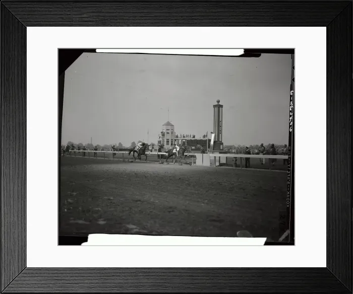 Framed Print : Willie Shoemaker and Eddie Arcaro Racing in Kentucky Derby Framed Print : Willie Shoemaker and Eddie Arcaro Racing in Kentucky Derby