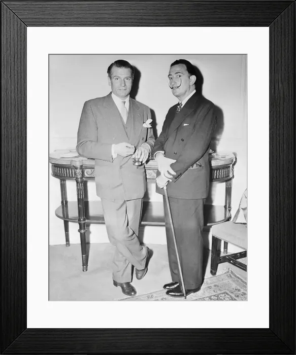 Framed Print : Salvador Dali with Sir Laurence Olivier Framed Print : Salvador Dali with Sir Laurence Olivier