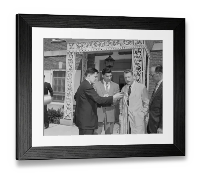 Framed Print : Thomas Harvey Giving Statement
