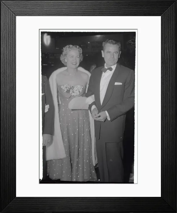 Framed Print : Glenn Ford and Eleanor Powell Arriving At Oscar Ceremony Framed Print : Glenn Ford and Eleanor Powell Arriving At Oscar Ceremony