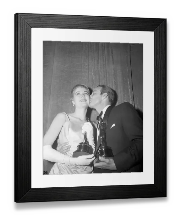 Framed Print : Marlon Brando Kisses Grace Kelly Framed Print : Marlon Brando Kisses Grace Kelly