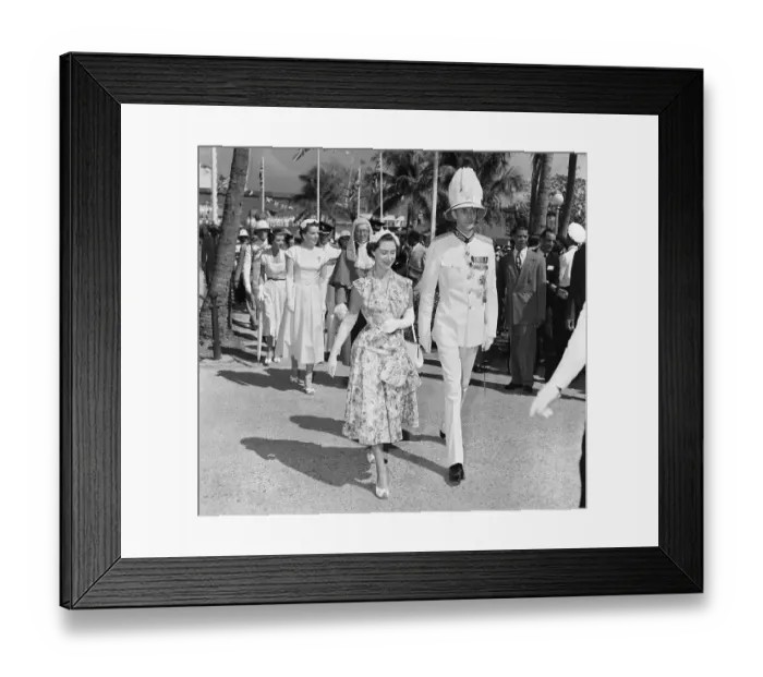 Framed Print : Princess Margaret Strolling with the Earl of Ranfurly Framed Print : Princess Margaret Strolling with the Earl of Ranfurly