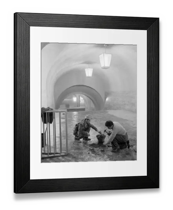 Framed Print : Working on Rome Train Station Framed Print : Working on Rome Train Station