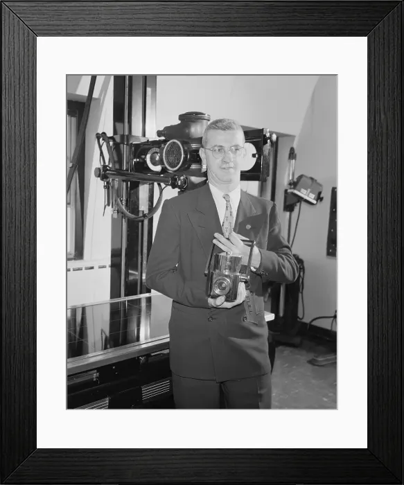 Framed Print : Inventor Barry Devine Holding Portable X-Ray Unit Framed Print : Inventor Barry Devine Holding Portable X-Ray Unit