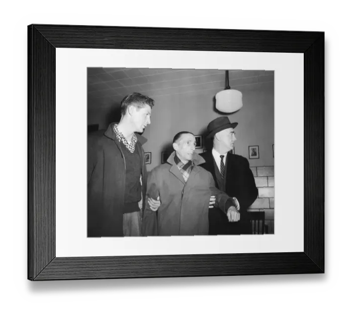 Framed Print : Herman Scholz being taken in for questioning in the Serge Rubinstein murder case Framed Print : Herman Scholz being taken in for questioning in the Serge Rubinstein murder case