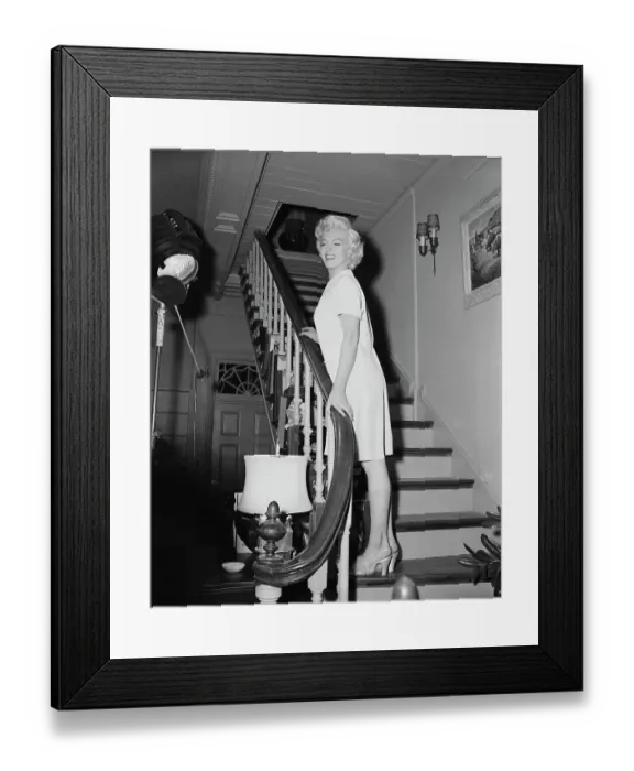 Framed Print : Marilyn Monroe Standing on Stair Case Framed Print : Marilyn Monroe Standing on Stair Case