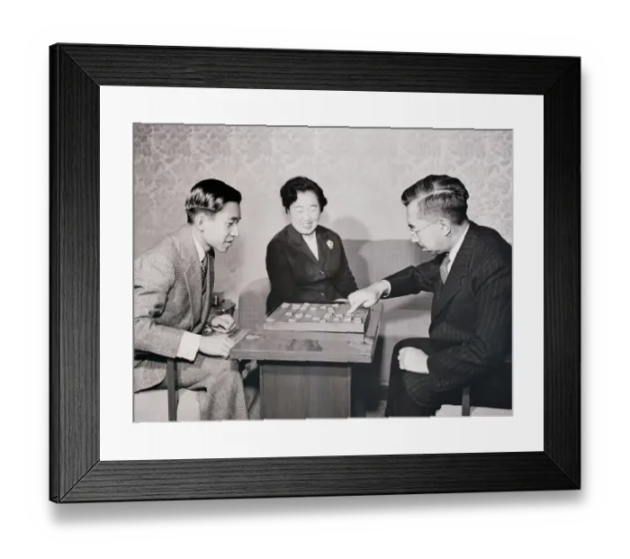Framed Print : Japanese Royal Family Playing Game Framed Print : Japanese Royal Family Playing Game