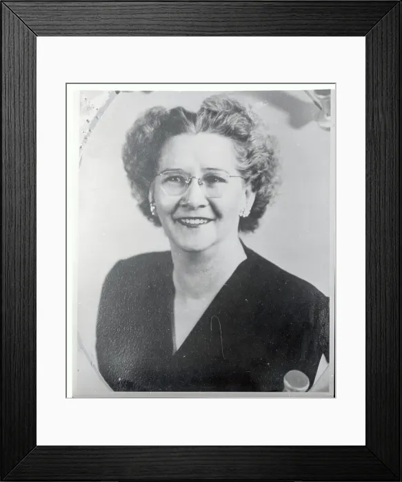 Framed Print : Portrait of Eula Bonham