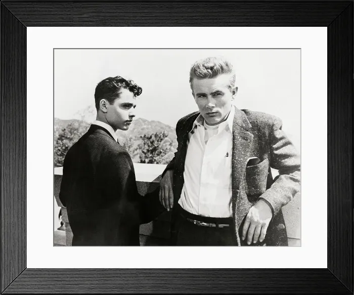 Framed Print : Sal Mineo and James Dean in Rebel Without a Cause Framed Print : Sal Mineo and James Dean in Rebel Without a Cause