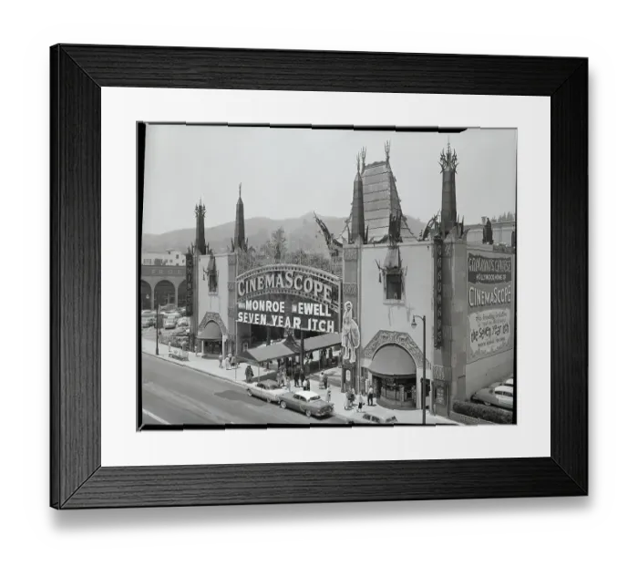 Framed Print : Grauman's Chinese Theater Framed Print : Grauman's Chinese Theater